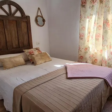 Сasa de vacaciones Vv La Morada Nature Retreat, Forest, Bbq & Outdoor Dining El Paso
