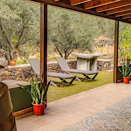 Сasa de vacaciones Vv La Morada Nature Retreat, Forest, Bbq & Outdoor Dining *